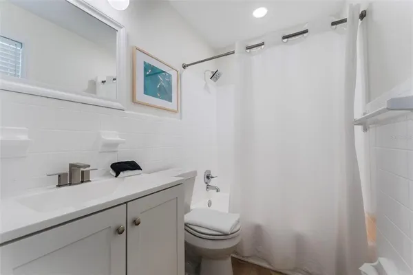 $1,795,000 | 402 South Orlando Avenue, Cocoa Beach, FL 32931