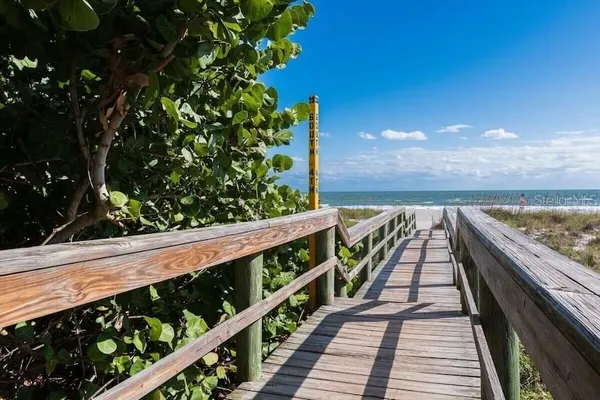 $1,795,000 | 402 South Orlando Avenue, Cocoa Beach, FL 32931