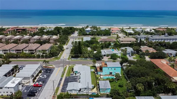 $1,795,000 | 402 South Orlando Avenue, Cocoa Beach, FL 32931