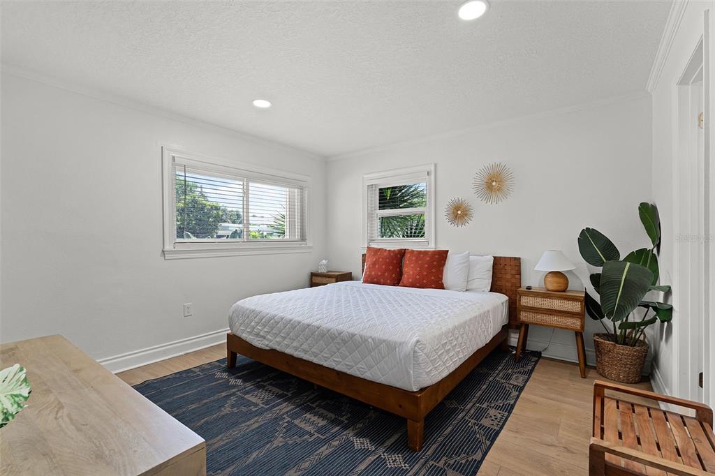 402 South Orlando Avenue Cocoa Beach, FL 32931 - Photo 9 of 58