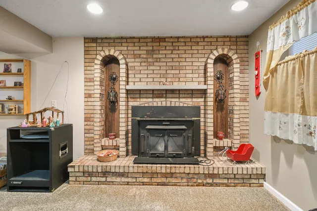 $328,000 | 2222 Bunkum Drive, Lawrenceburg, IN 47025