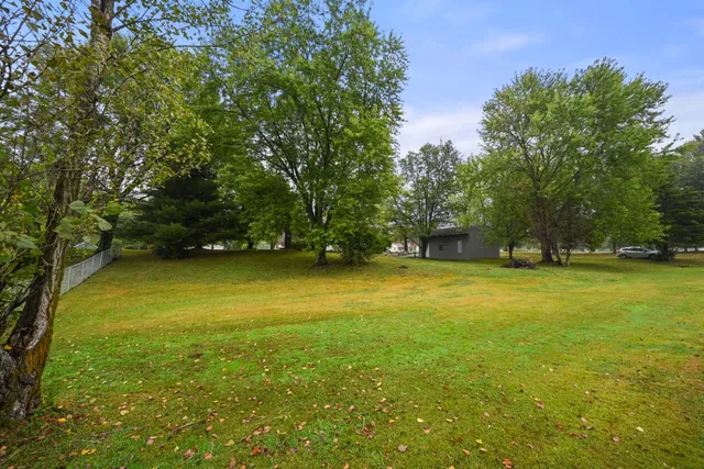 $328,000 | 2222 Bunkum Drive, Lawrenceburg, IN 47025