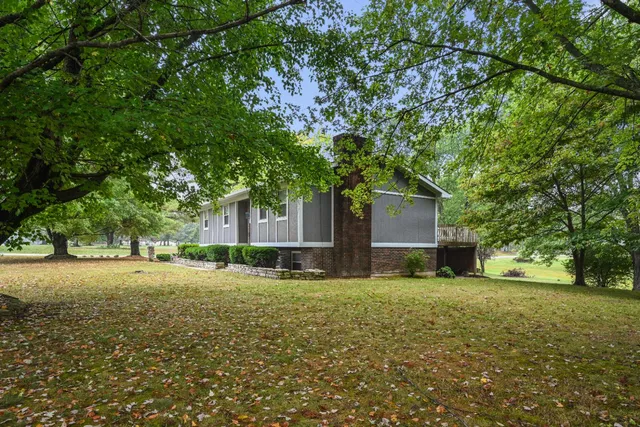 $328,000 | 2222 Bunkum Drive, Lawrenceburg, IN 47025