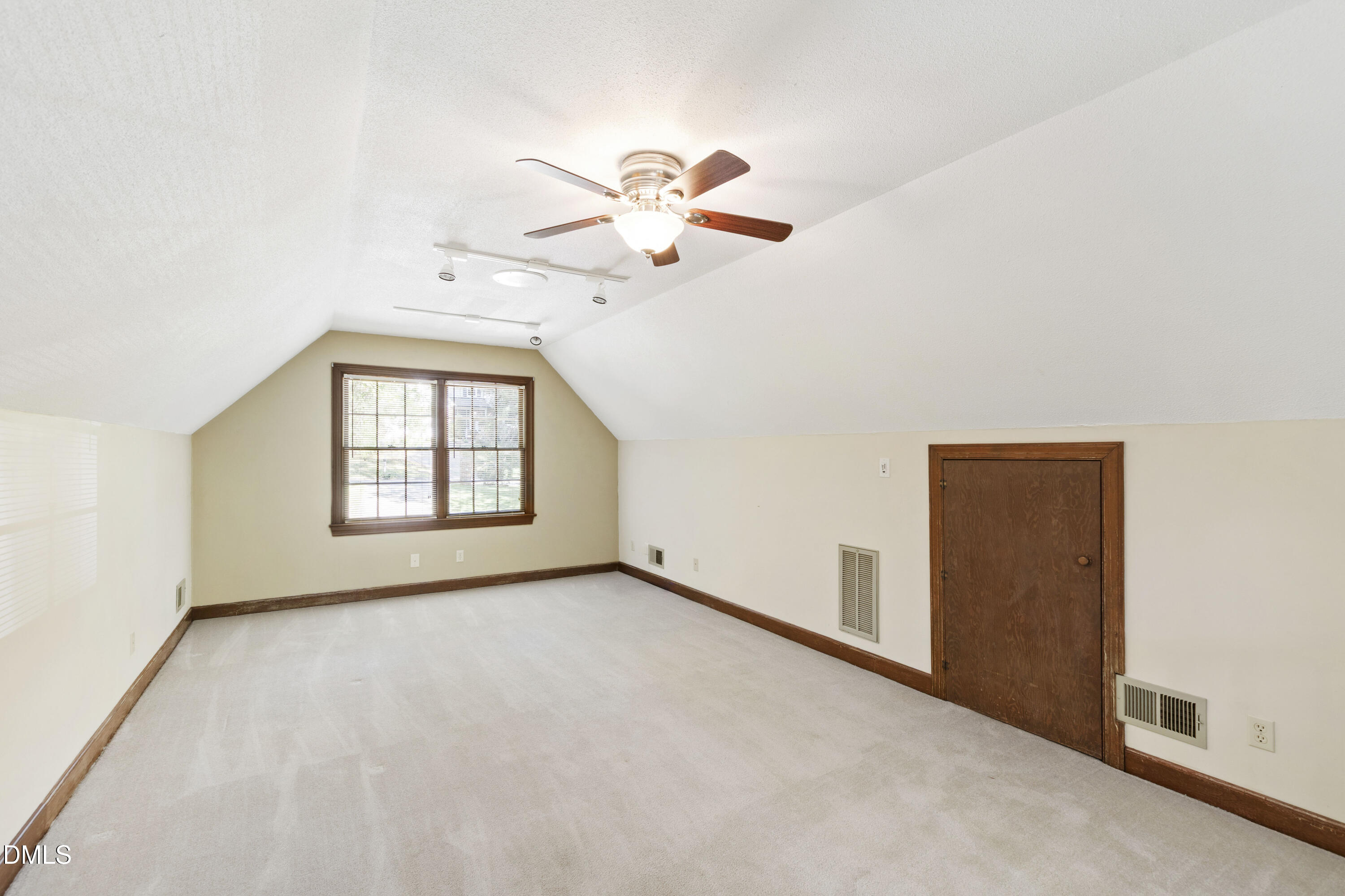 4208 Oak Park Road Raleigh, NC 27612 - Photo 31 of 66 Oak (45)