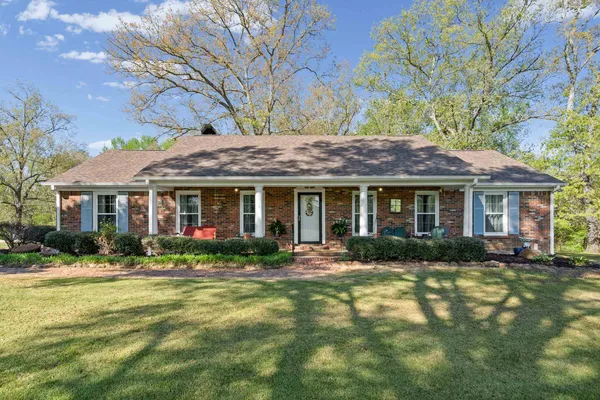 $487,500 | 350 Country Club Road, Somerville, TN 38068