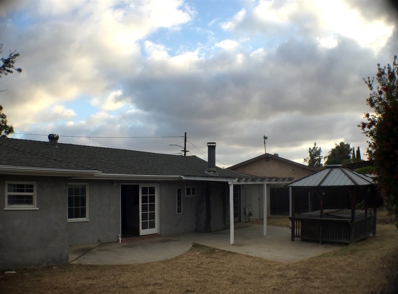 9732 Sutton Court Santee, CA 92071 - Photo 9 of 9