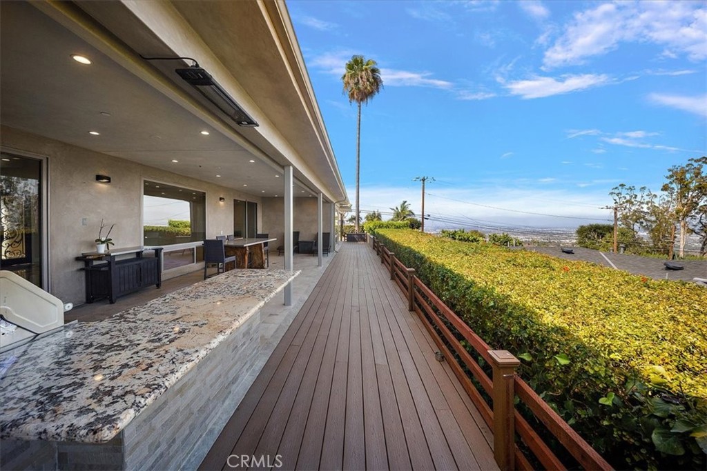 2 Stallion Road Rancho Palos Verdes, CA 90275 - Photo 34 of 44 Gallery Image 34