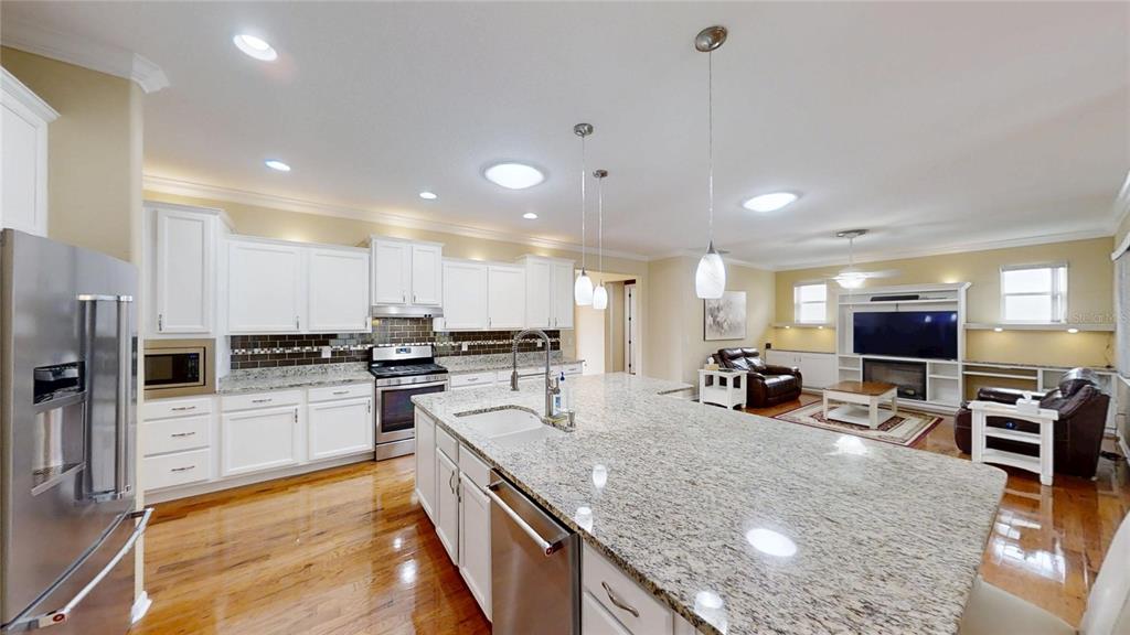 9273 Southwest 91st Ct Road Ocala, FL 34481 - Photo 10 of 37