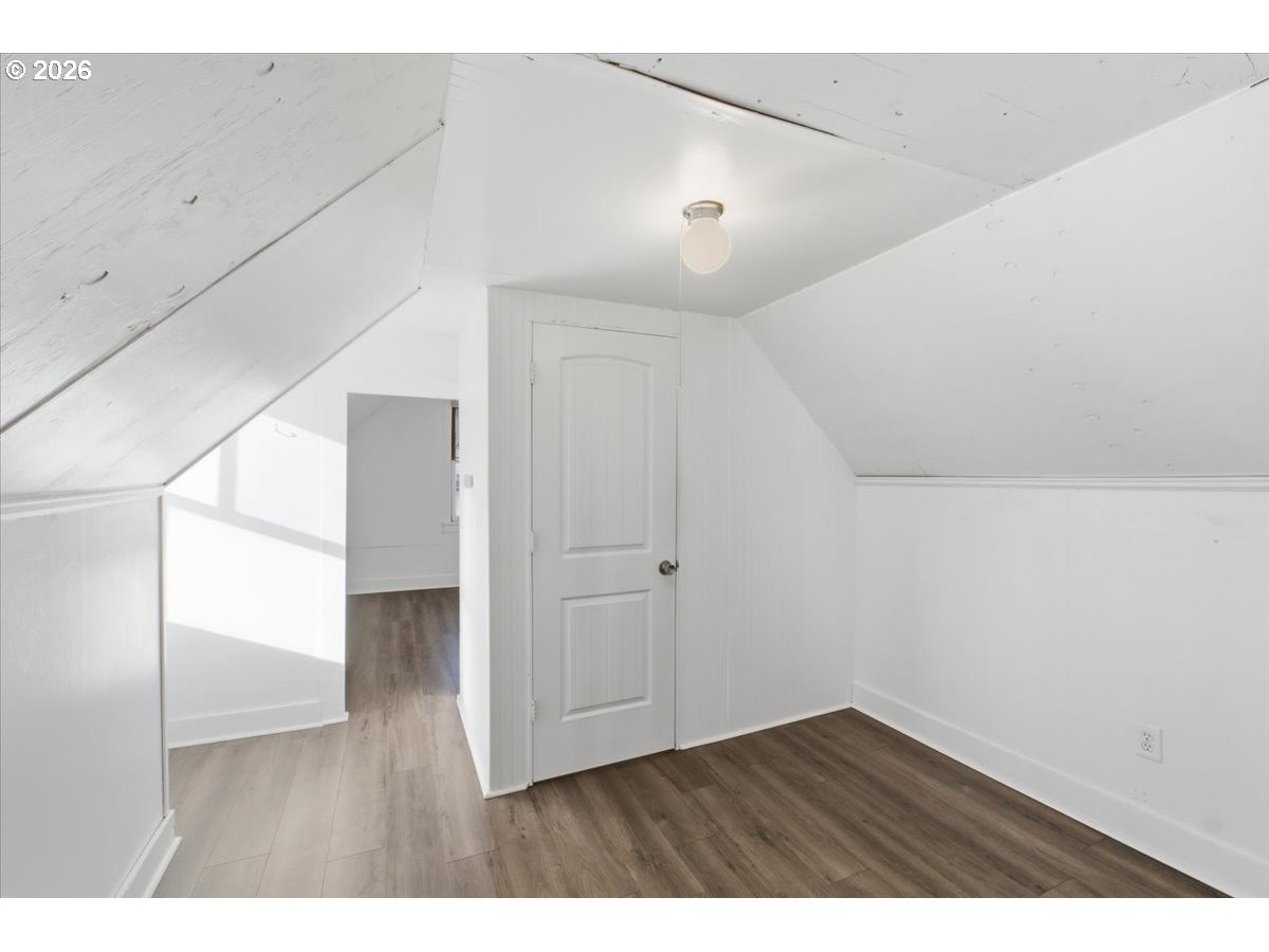 109 East Isabella Street Lebanon, OR 97355 - Photo 24 of 40