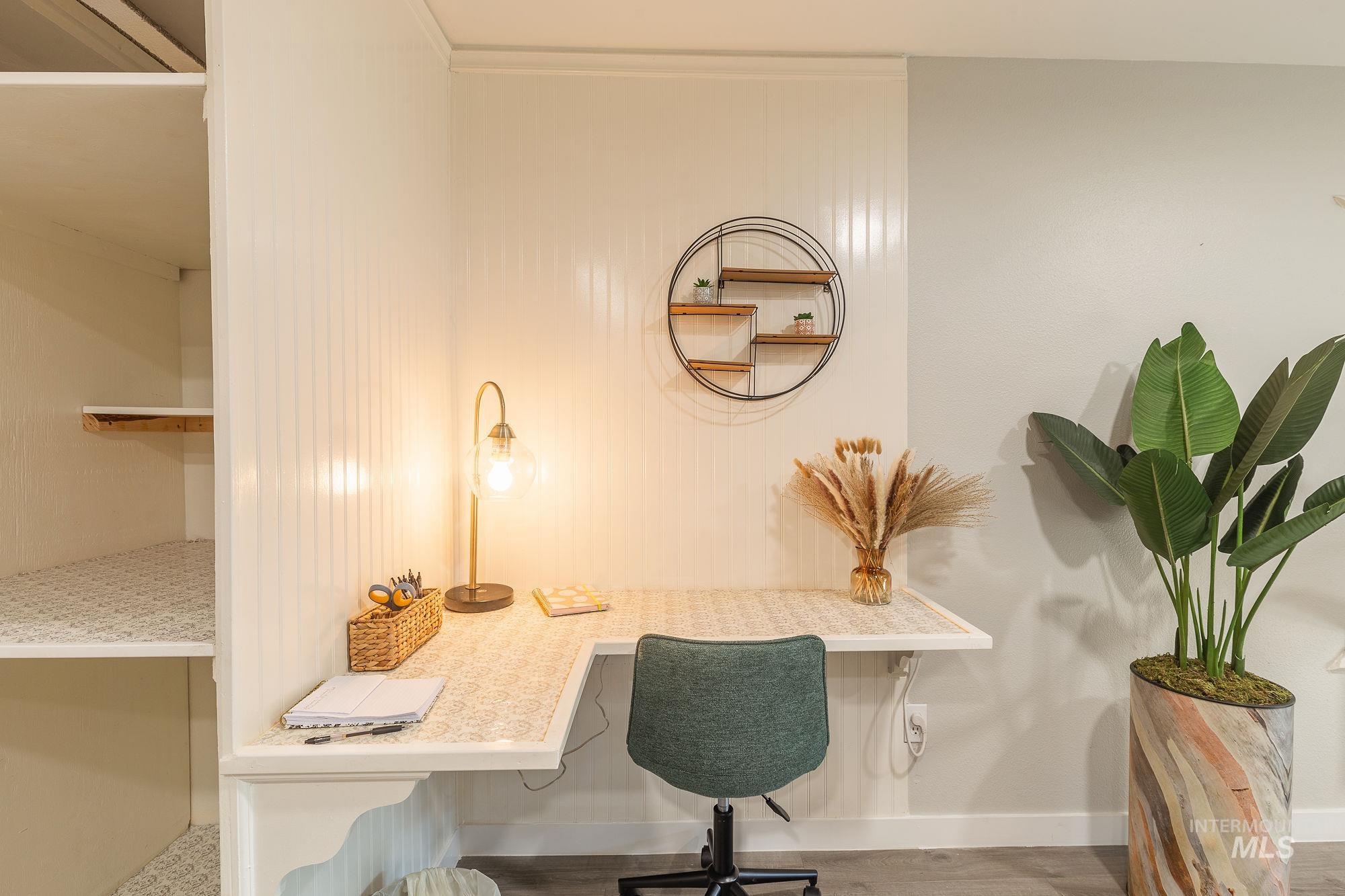 352 North Eagle Road Eagle, ID 83616 - Photo 14 of 44 Office space featuring baseboards