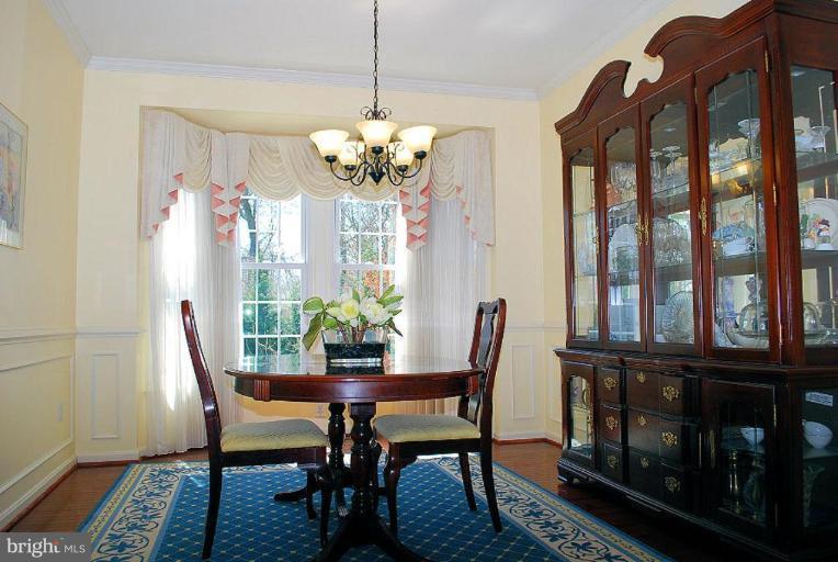 10319 Wetherburn Road Ellicott City, MD 21042 - Photo 8 of 29 Dining Room #2
