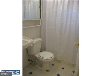 36 Calicobush Road Levittown, PA 19057 - Photo 6 of 11 Bathroom
