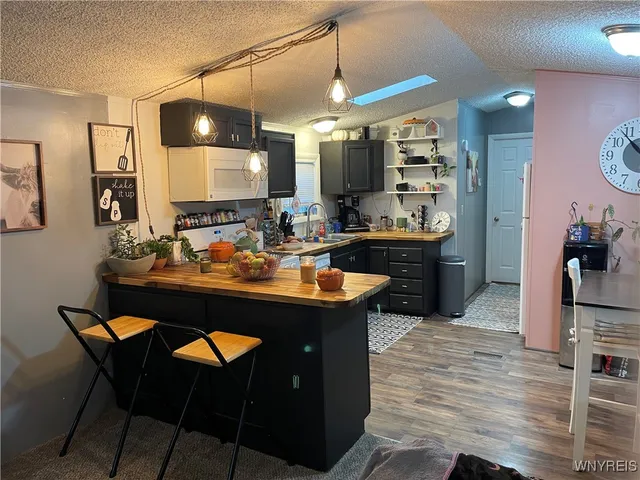 $44,900 | 2006 Hemstreet Road, Marilla, NY 14052