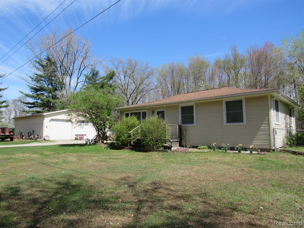 7813 Rookway Road Birch Run, MI 48415 - Photo 1 of 61