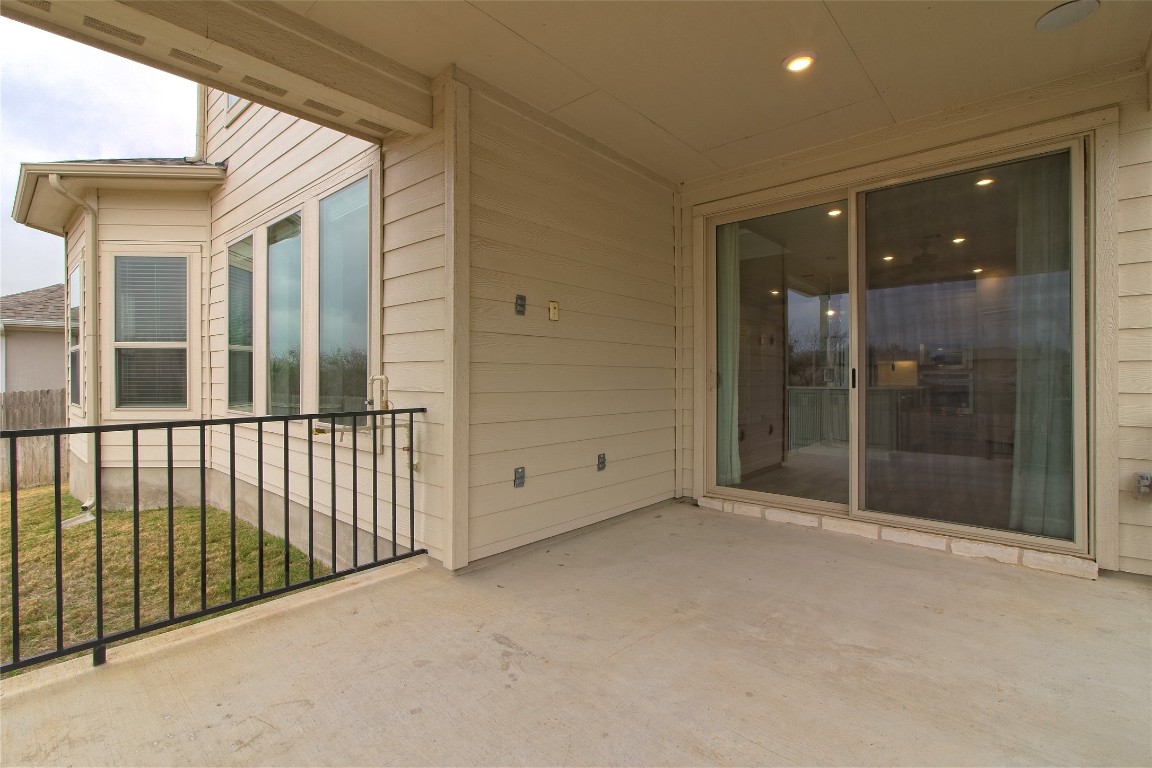324 Windom Way Georgetown, TX 78626 - Photo 33 of 40 View of patio