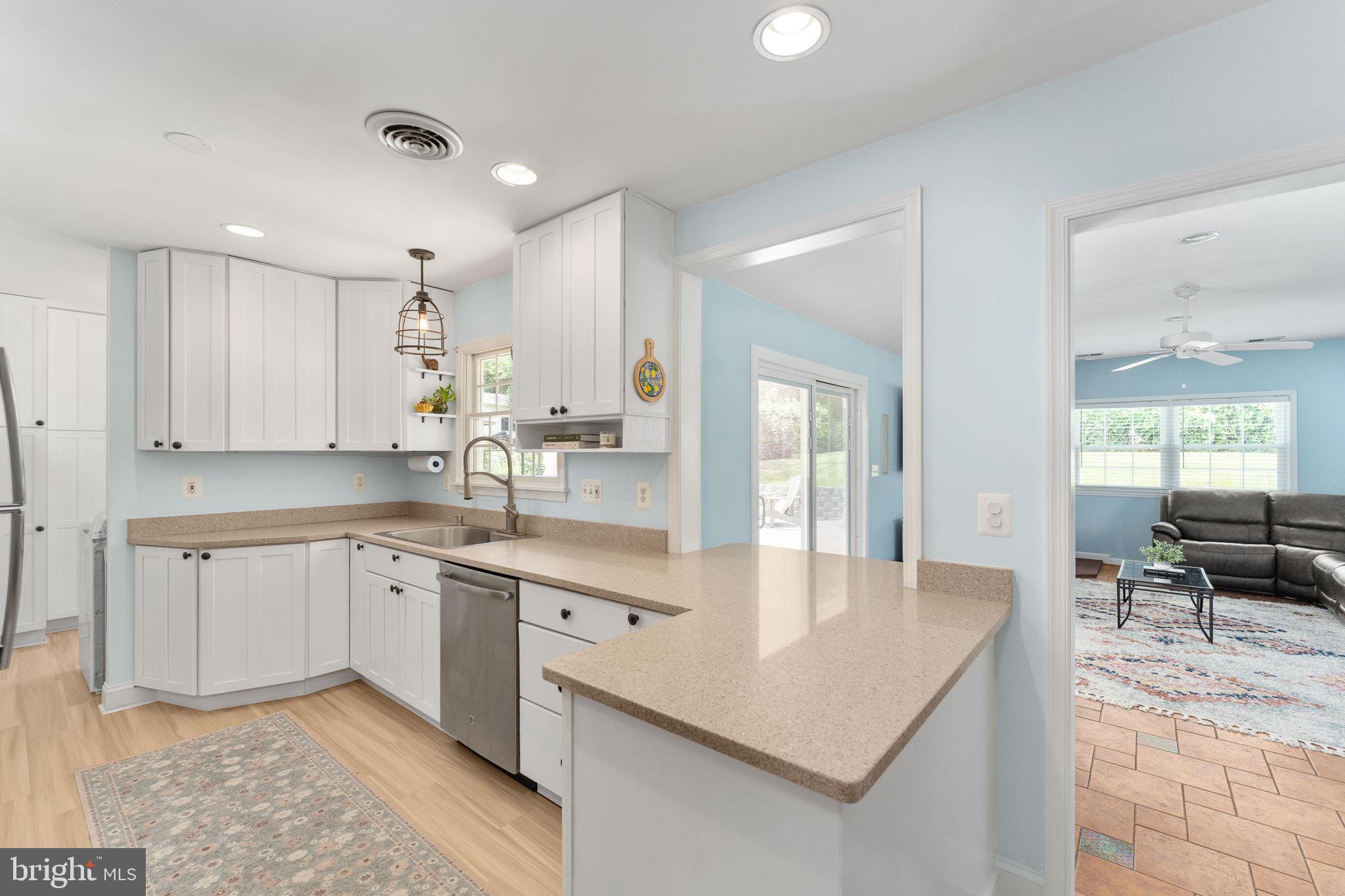 1009 South Ironwood Road Sterling, VA 20164 - Photo 15 of 75