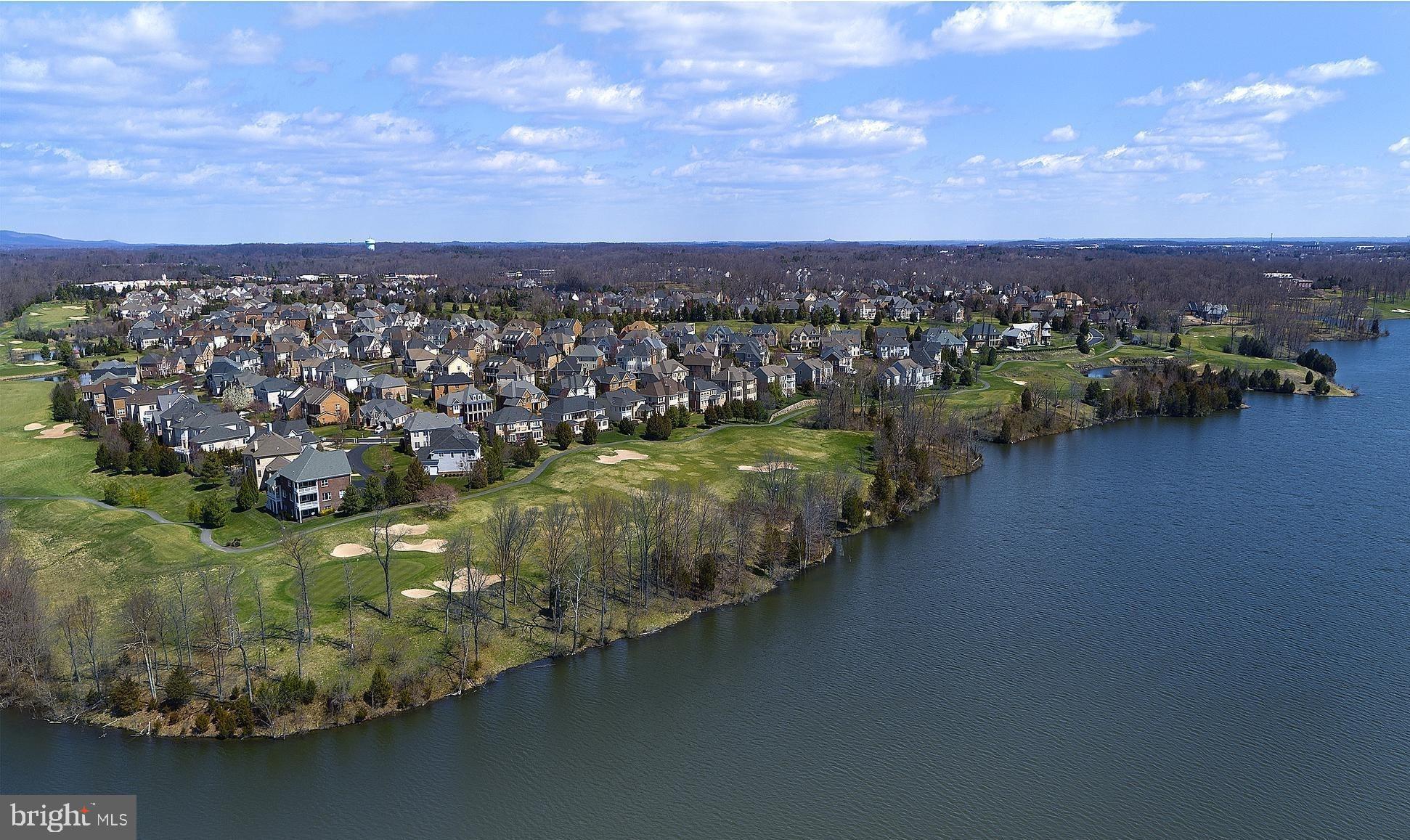 8276 Roxborough Loop Gainesville, VA 20155 - Photo 101 of 101 Drone View of Community & Lake