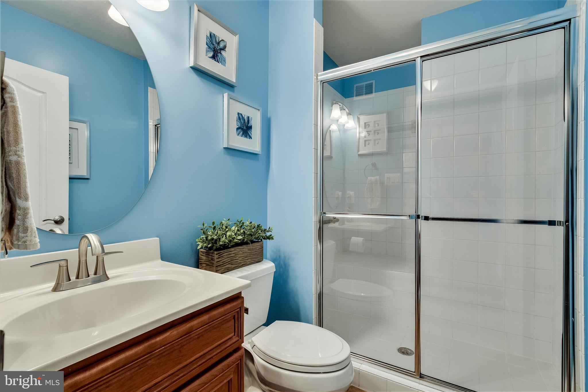 8276 Roxborough Loop Gainesville, VA 20155 - Photo 26 of 101 Perfect for Main Level Guests/In-Laws