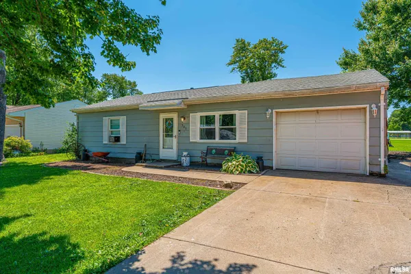 $169,900 | 509 West Charles Street, McLean, IL 61754