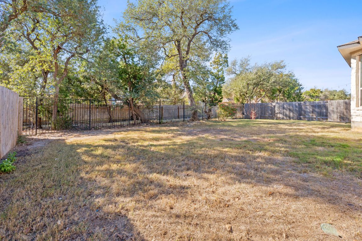 4020 Logan Ridge Drive Cedar Park, TX 78613 - Photo 32 of 40 View of fenced backyard