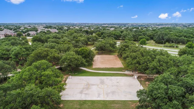 $959,900 | 4020 Logan Ridge Drive, Cedar Park, TX 78613