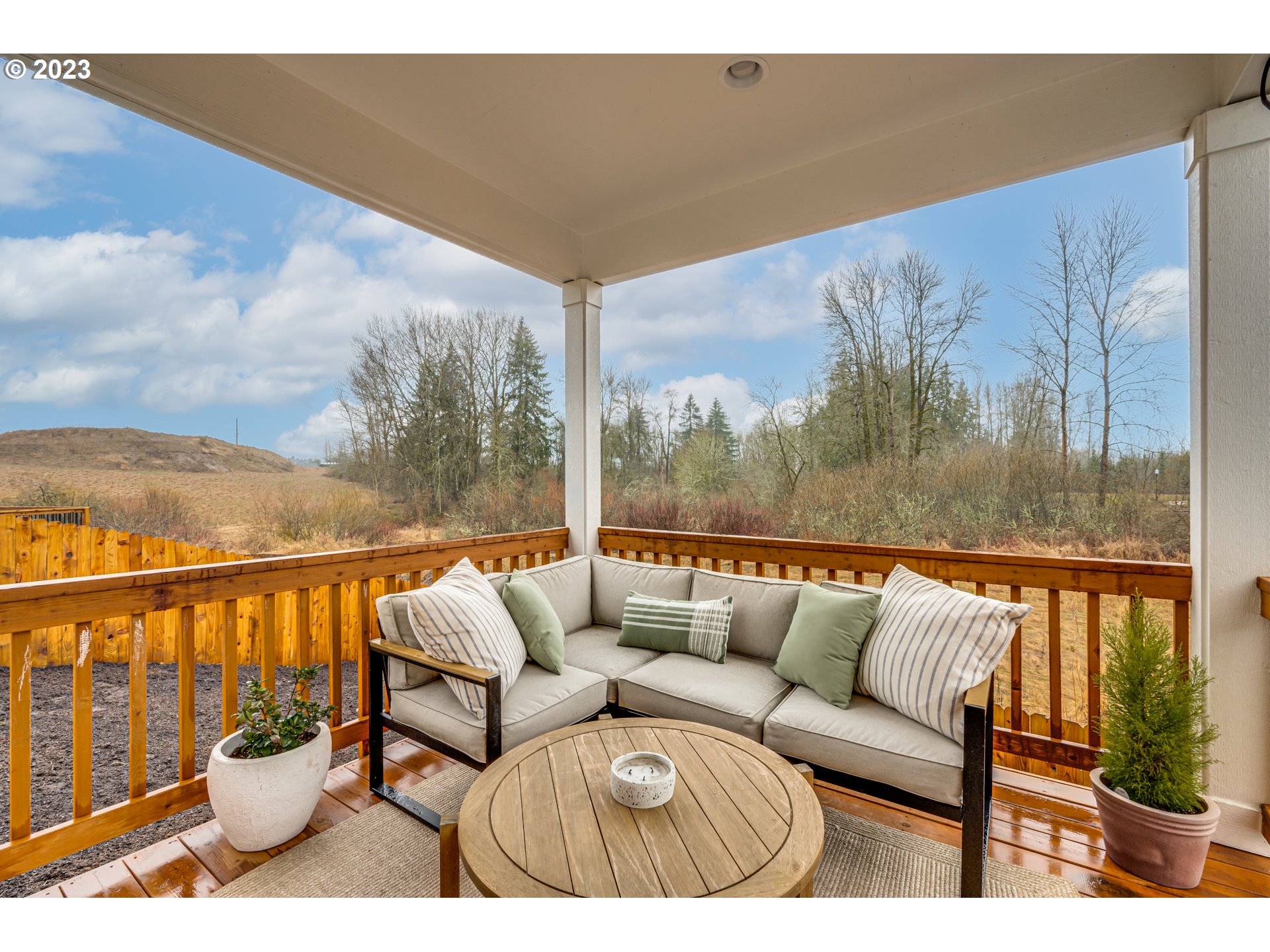 6900 North Montgomery Circle Ridgefield, WA 98642 - Photo 23 of 30 Deck