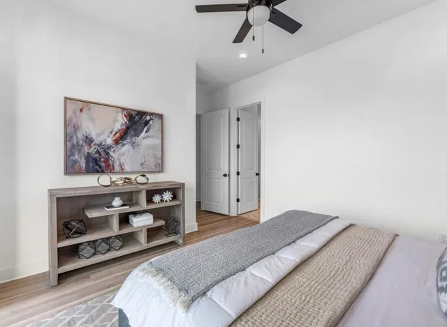 $4,000 | 5910 Val Verde Street, Houston, TX 77057