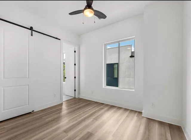 $4,000 | 5910 Val Verde Street, Houston, TX 77057