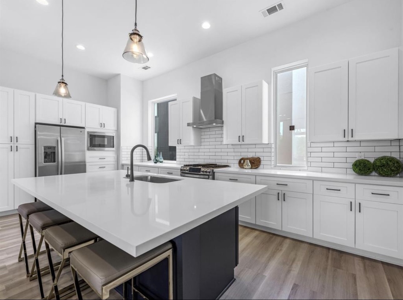 5910 Val Verde Street Houston, TX 77057 - Photo 7 of 29