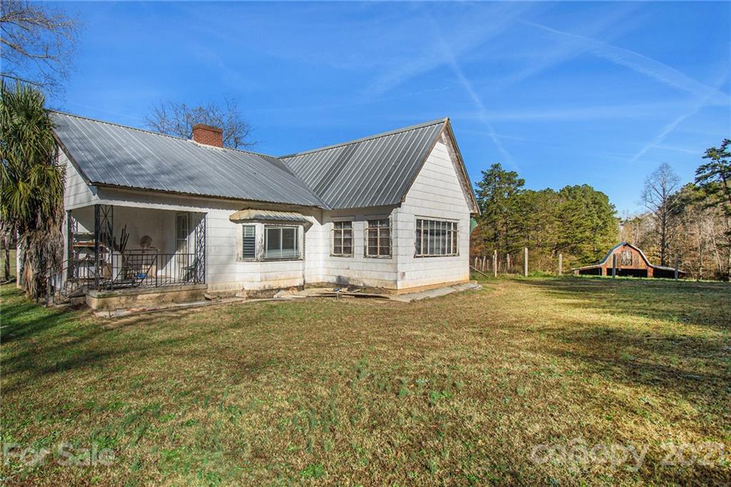 8930 Stokes Ferry Road Salisbury, NC 28146 - Photo 4 of 38 Gallery Image 4