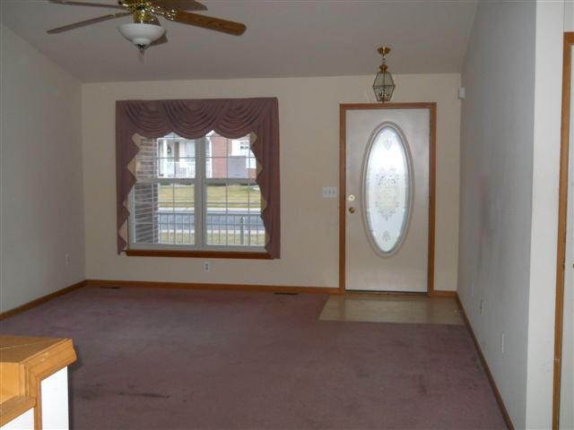 488 Newcastle Lane, Unit 55 Romeo, MI 48065 - Photo 4 of 9 31085319-3.JPG