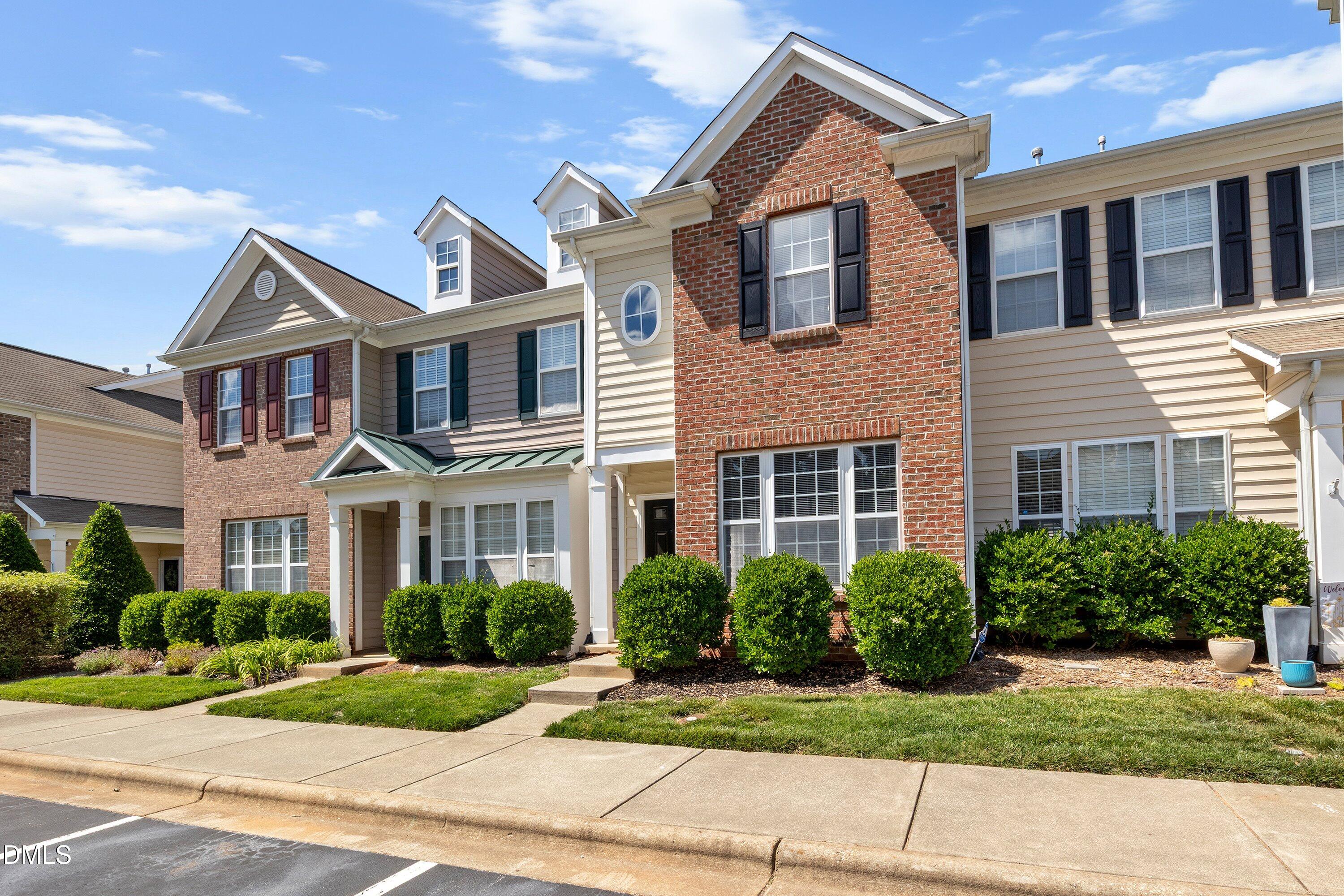 715 Bryant Street Raleigh, NC 27603 - Photo 2 of 43 04-715 Bryant St_0800