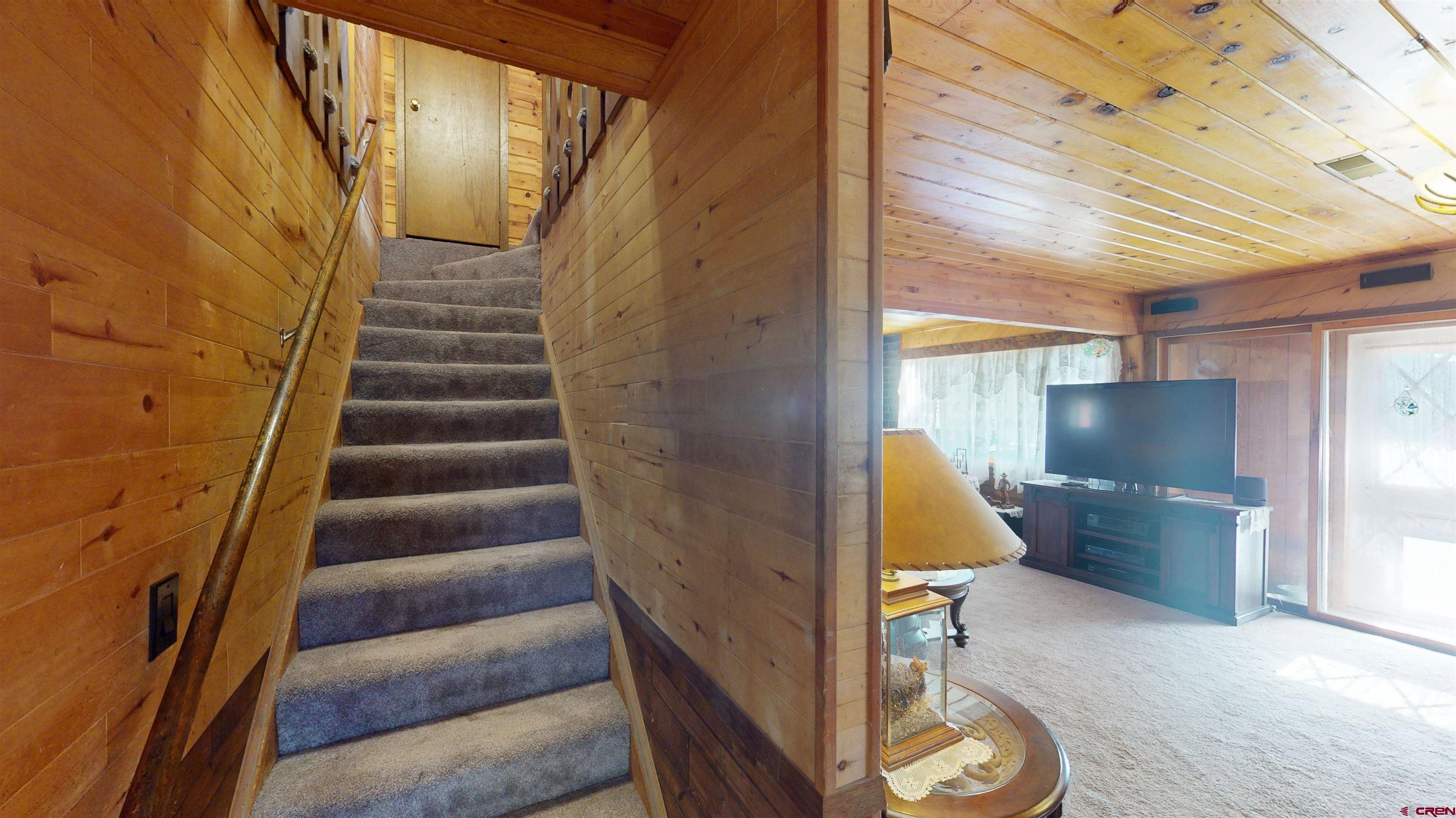 19253 Stevens Gulch Road Paonia, CO 81428 - Photo 10 of 45 a view of entryway and hall