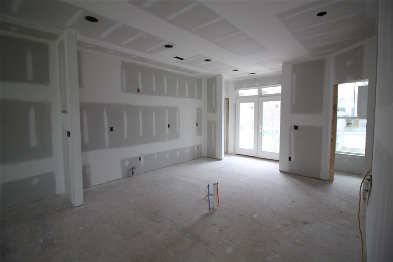 642 Watauga Street Raleigh, NC 27604 - Photo 8 of 17 Kitchen