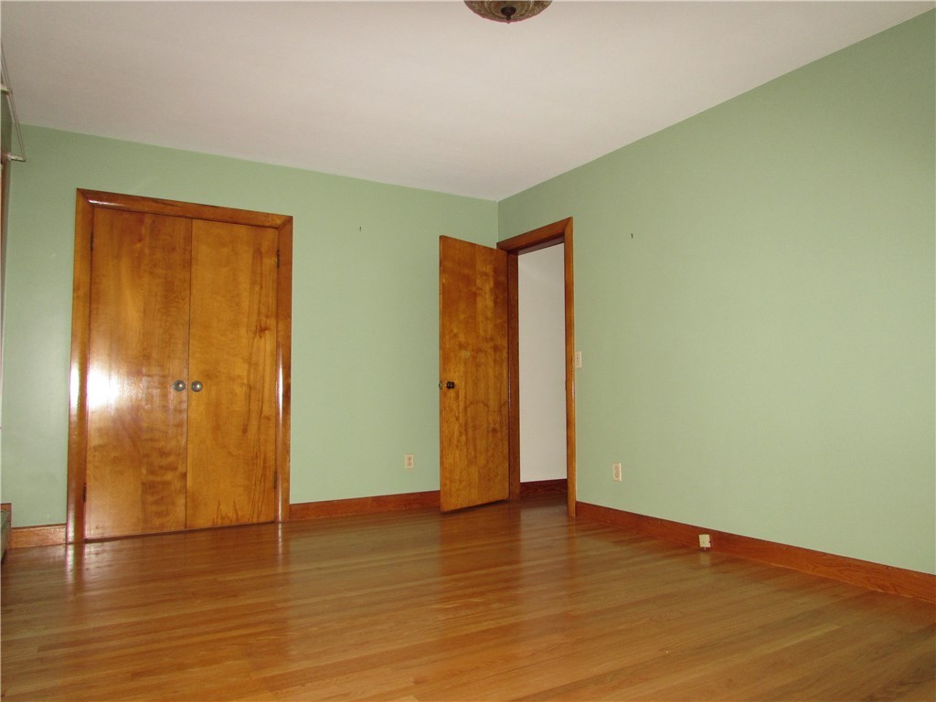 1132 Reynolds Road Glocester, RI 02814 - Photo 8 of 26