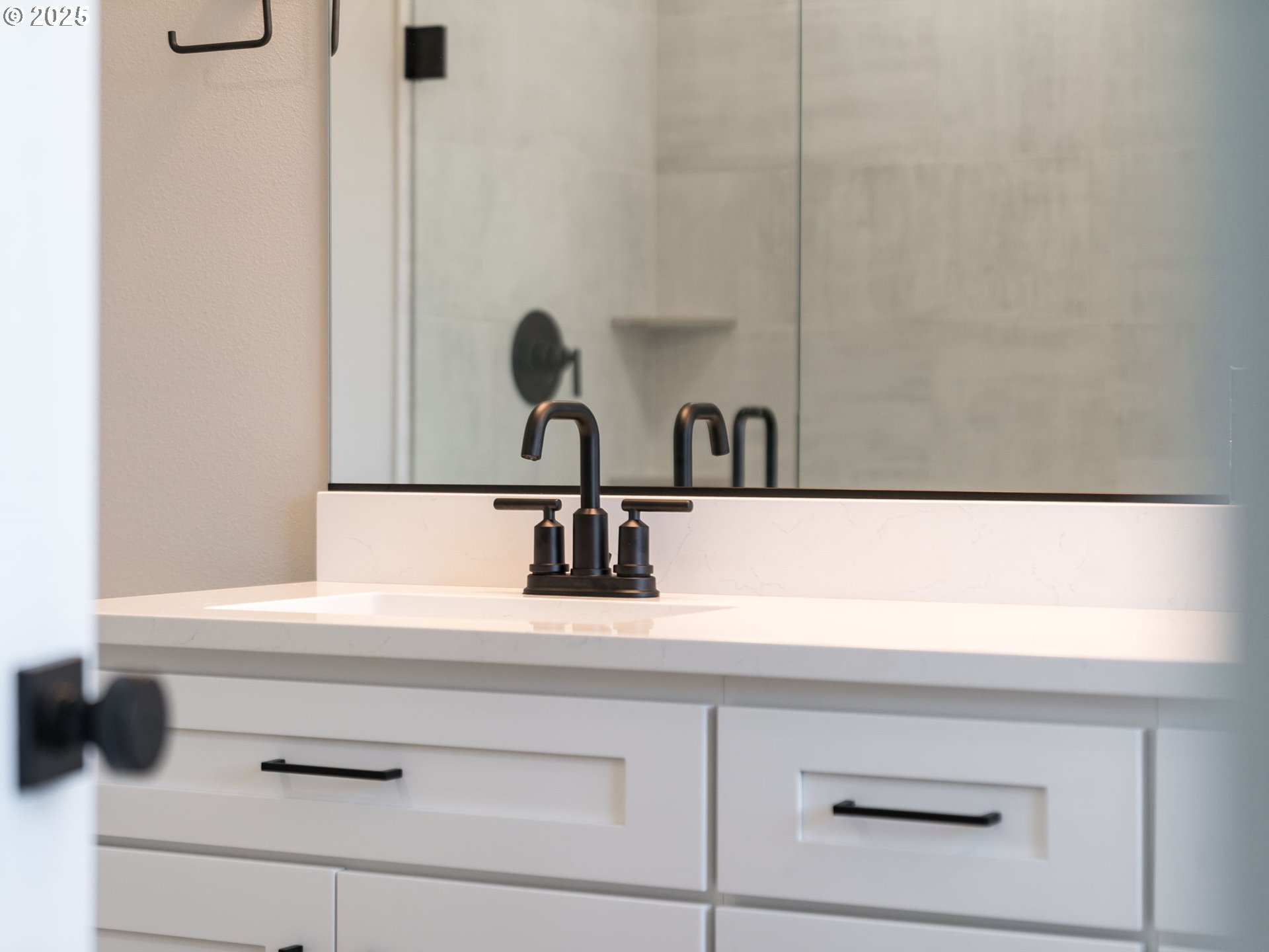 2205 Northwest 69th Street Vancouver, WA 98665 - Photo 39 of 45