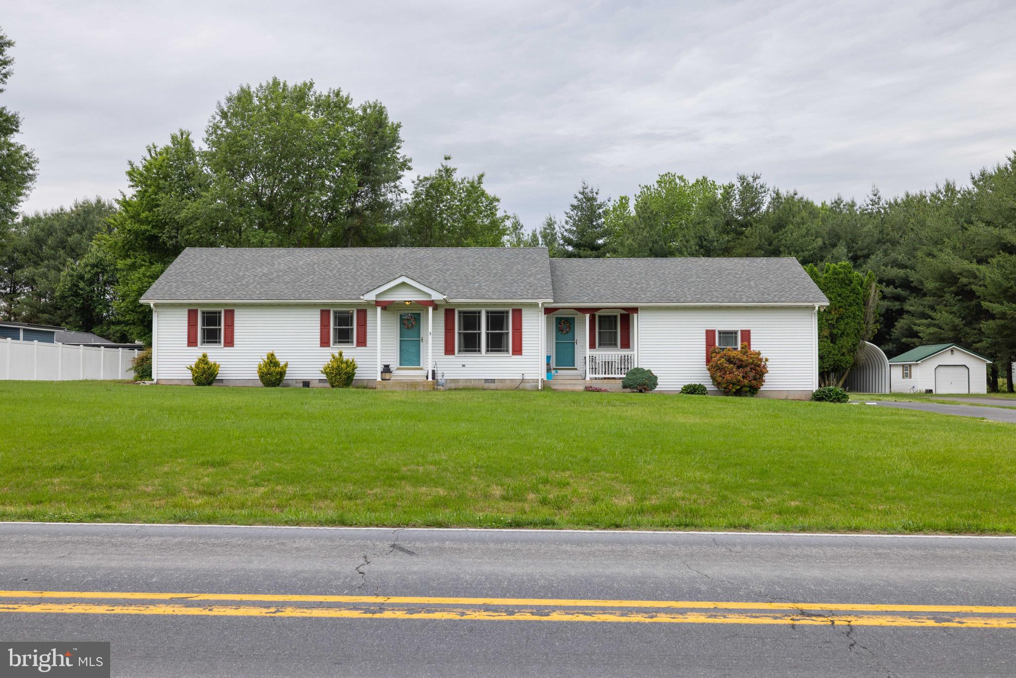 6559 Pearsons Corner Road Dover, DE 19904 - Photo 2 of 35