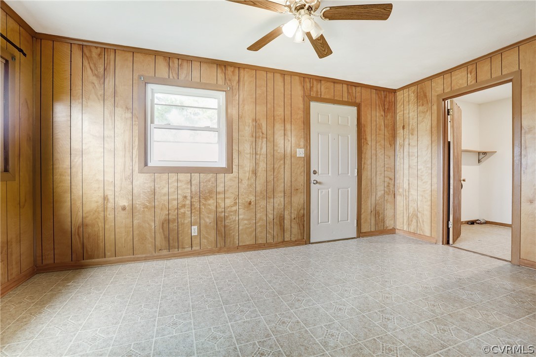 6228 Cross County Road Mineral, VA 23117 - Photo 15 of 26 a view of an empty room with a window