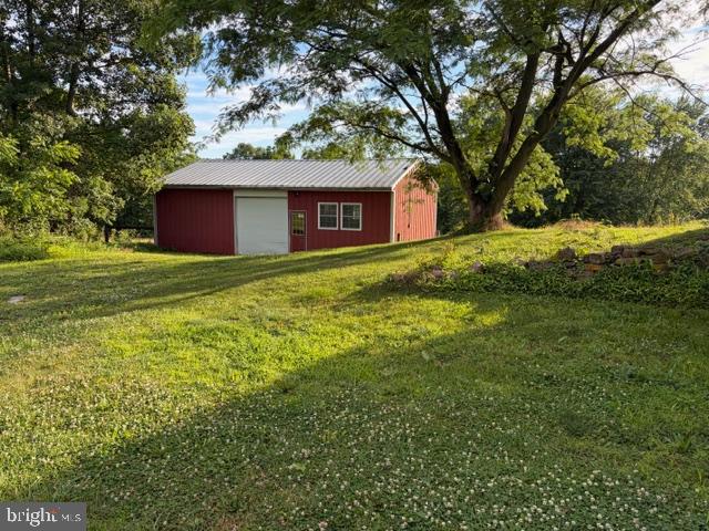 210 Alleghenyville Road Mohnton, PA 19540 - Photo 7 of 22 Garage