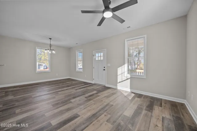 $215,000 | 402 West Moore Street, Greenville, NC 27834