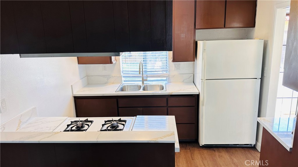 809 South 4th Street, Unit 5 Alhambra, CA 91801 - Photo 12 of 31