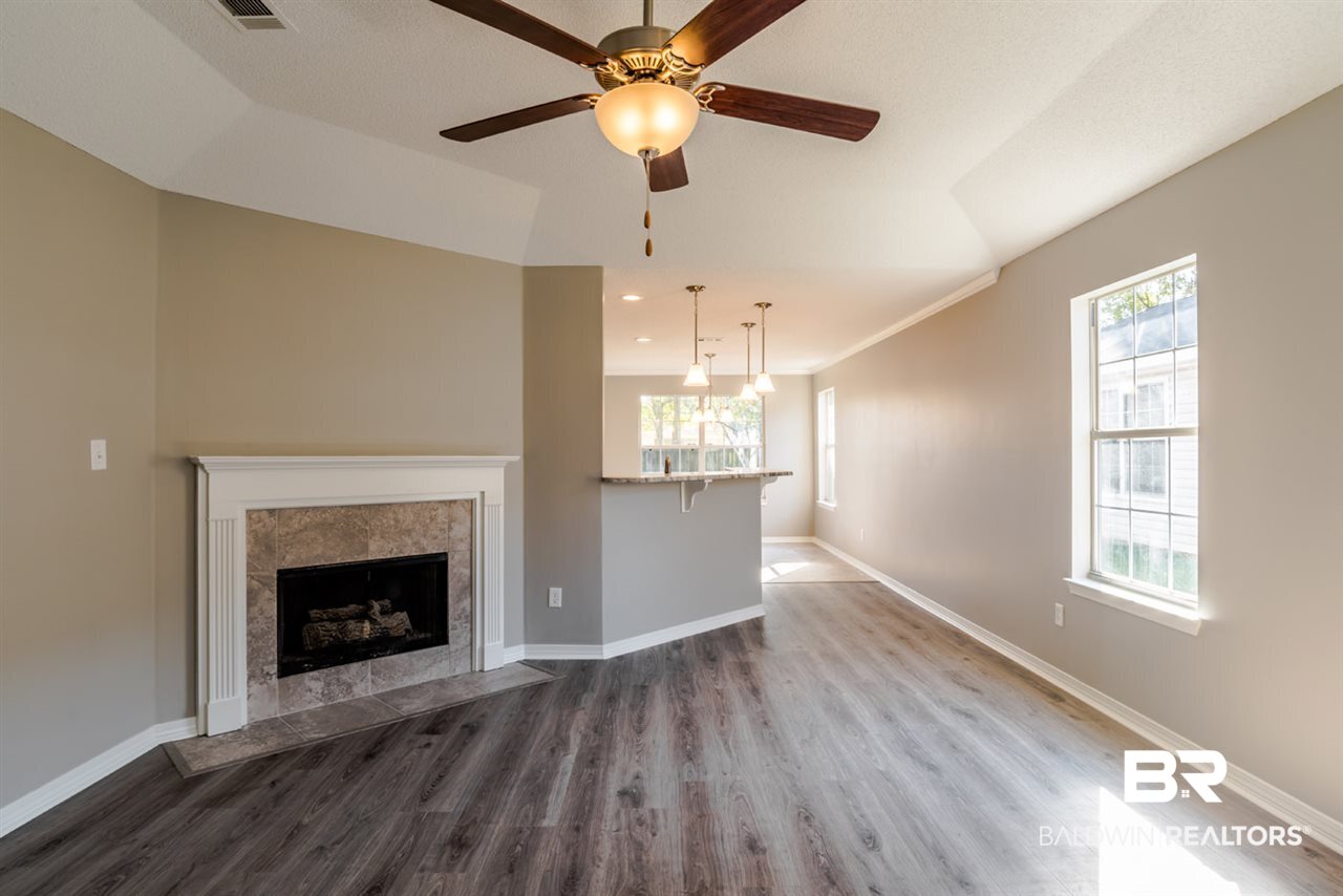 8505 Brandy Oak Court Mobile, AL 36695 - Photo 4 of 22