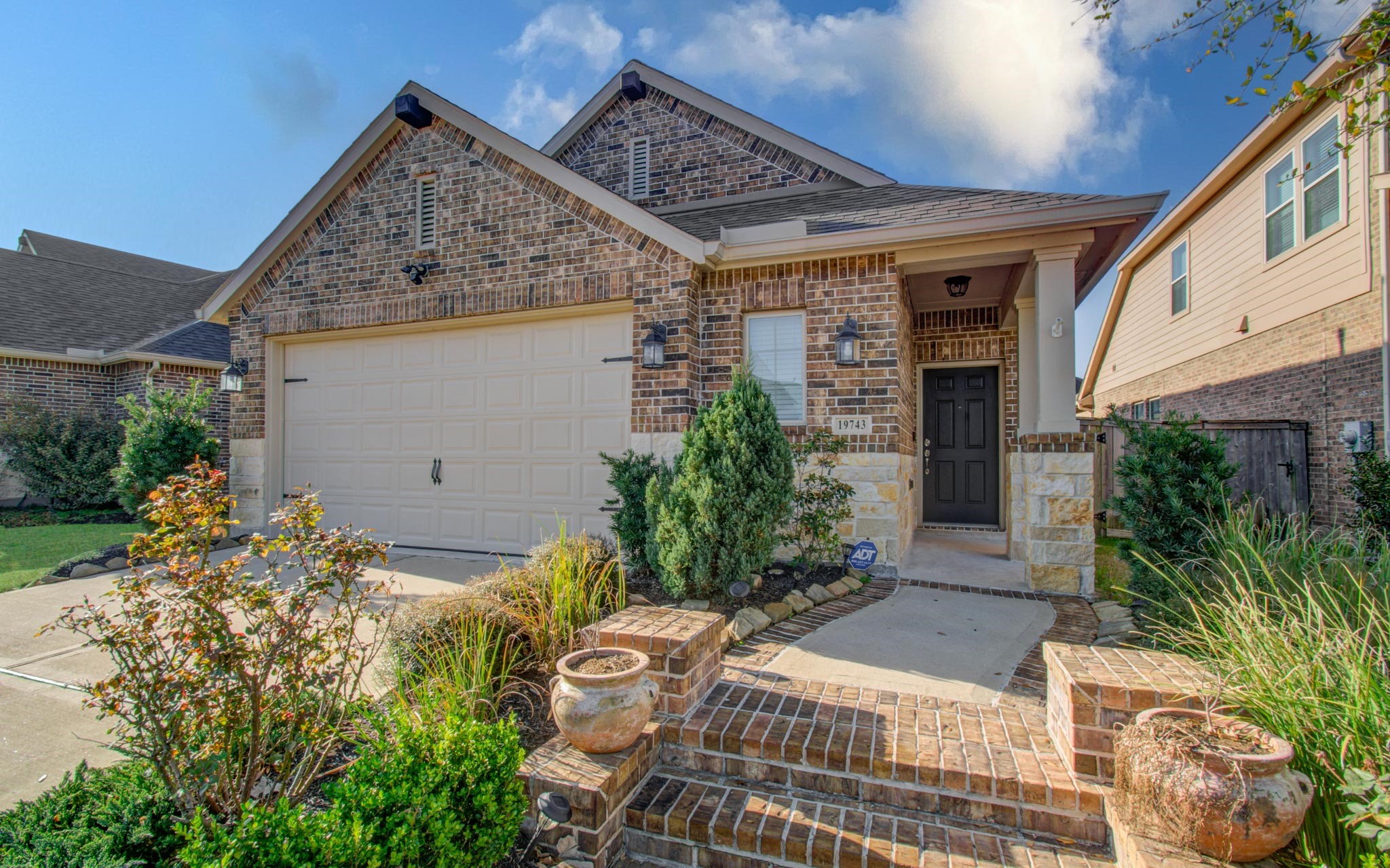 19743 Shinnery Ridge Court Cypress, TX 77433 - Photo 3 of 32