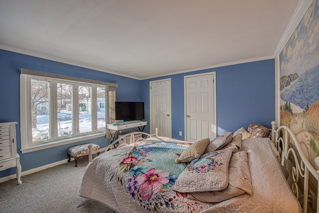 191 Red Oak Terrace Taunton, MA 02780 - Photo 11 of 28 a bedroom with furniture and a window