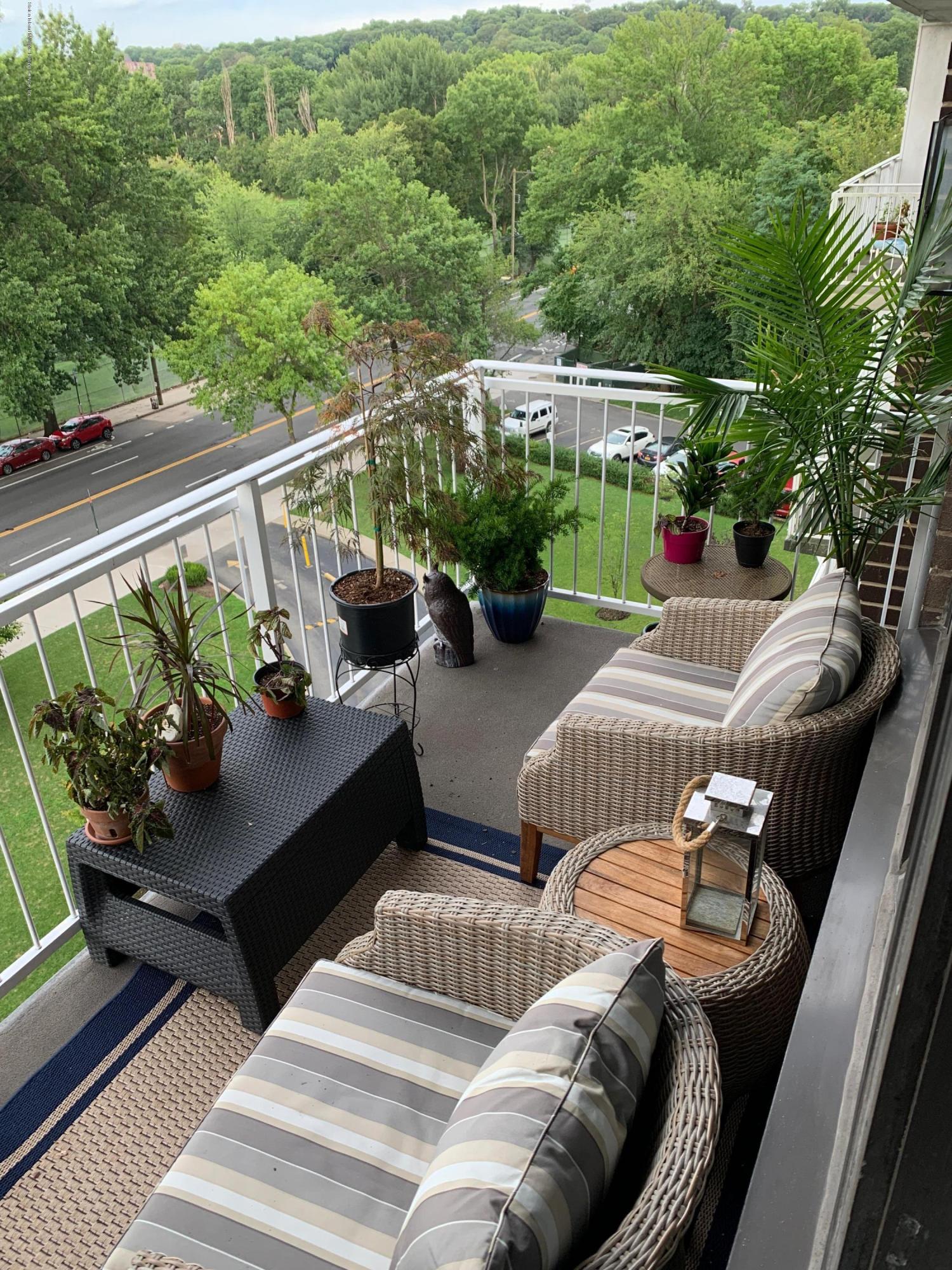 1100 Clove Road, Unit 6G Staten Island, NY 10301 - Photo 13 of 20 image2