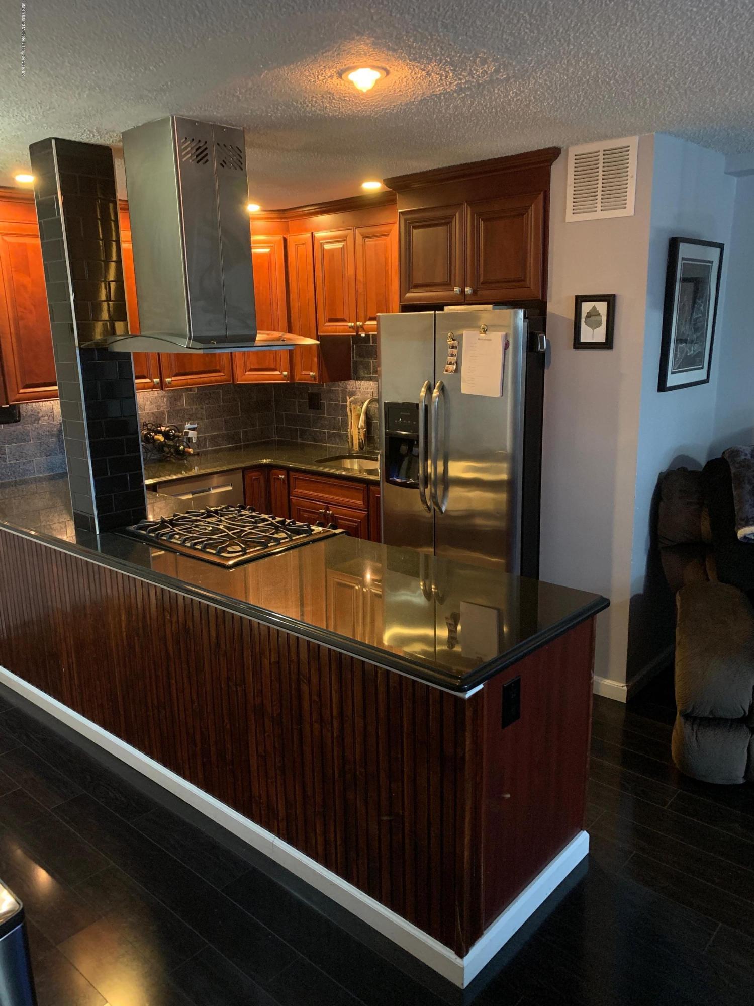 1100 Clove Road, Unit 6G Staten Island, NY 10301 - Photo 6 of 20 image7