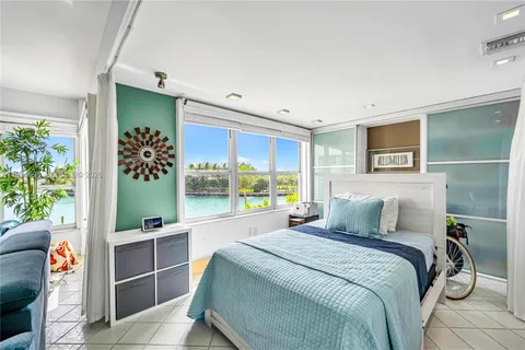 $685,000 | 9102 West Bay Harbor Drive, Unit 3C, Bay Harbor Islands, FL 33154