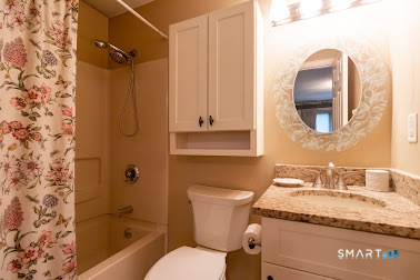 65 Oak Ridge Drive, Unit 65 Windsor Locks, CT 06096 - Photo 29 of 36