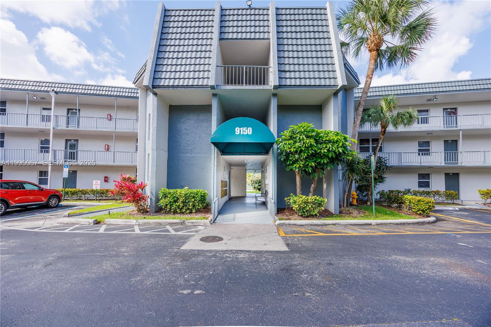 9150 Lime Bay Boulevard, Unit 110 Tamarac, FL 33321 - Photo 23 of 34