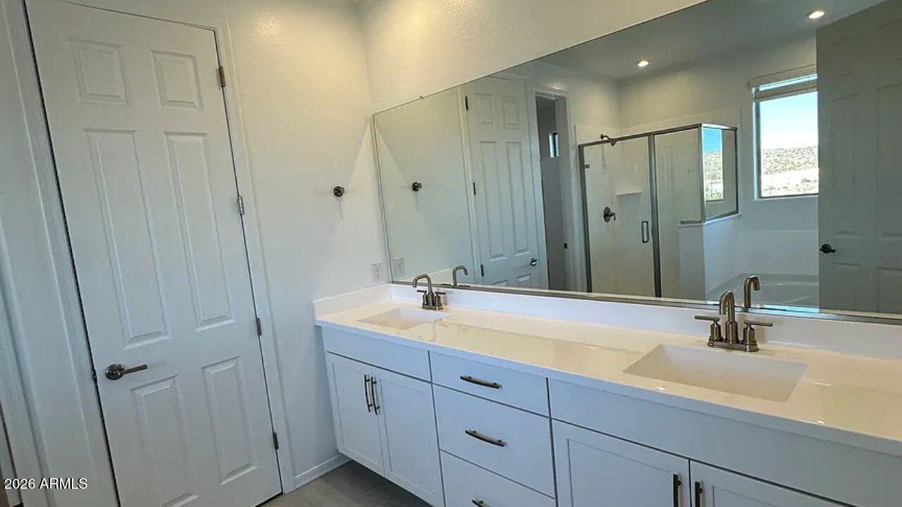13412 West Eagle Feather Road Peoria, AZ 85383 - Photo 5 of 14 4